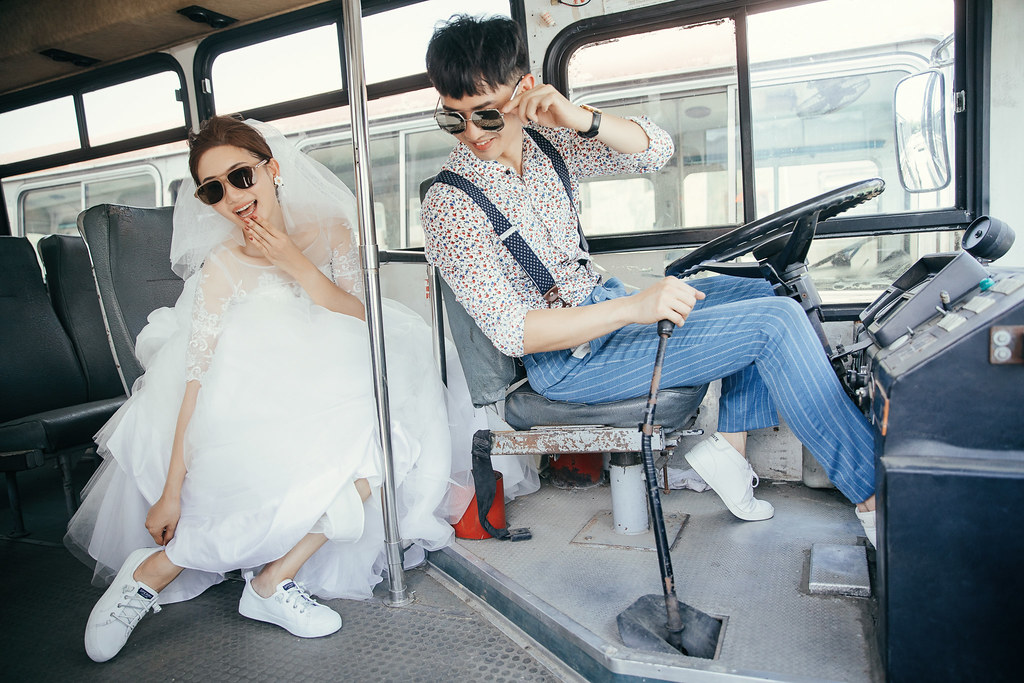 廢棄公車也能拍出空氣感的日系婚紗｜Hermosa Wedding