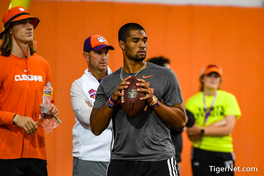 Clemson Recruiting Photo of DJ Uiagalelei and Dabo Swinney and Trevor Lawrence