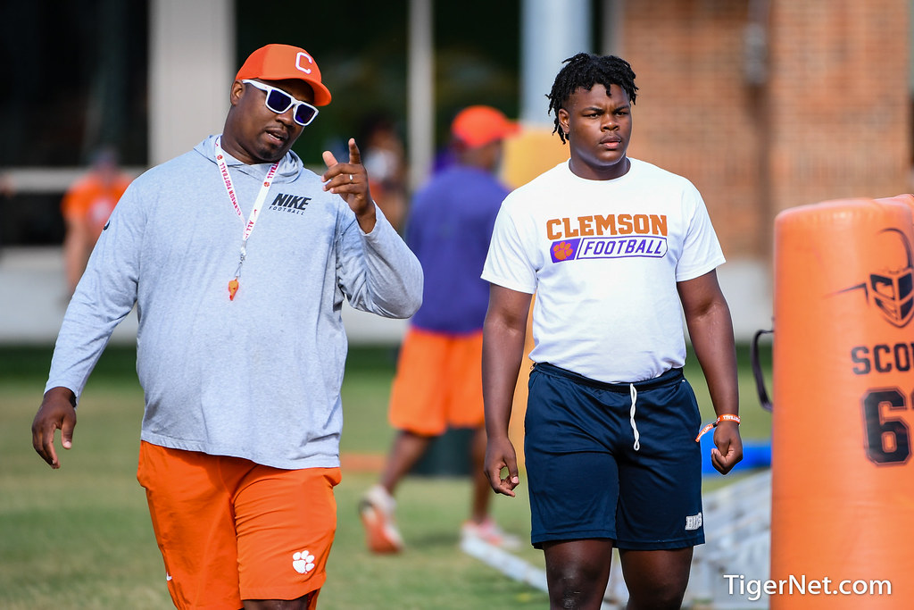 Clemson Recruiting Photo of Khurtiss Perry and Todd Bates