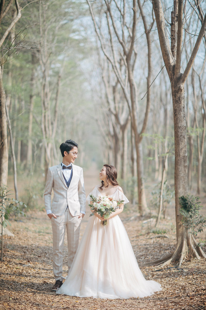 台南自助婚紗｜在虎山森林步道悄悄地走進你的小清新婚紗｜InBlossom手工訂製婚紗