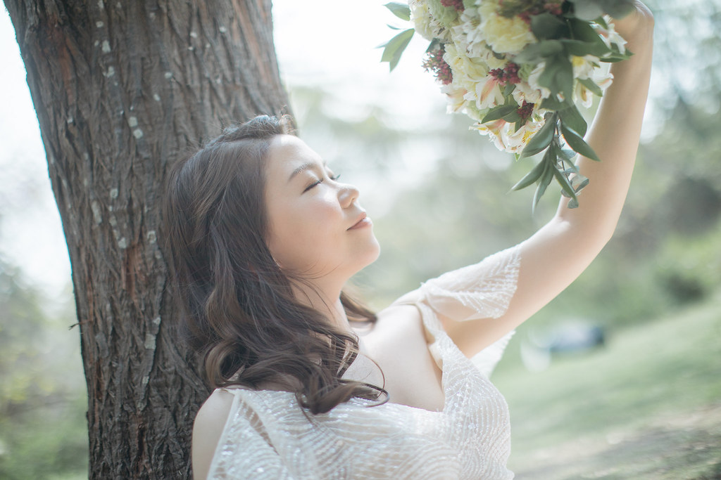 台南自助婚紗｜在虎山森林步道悄悄地走進你的小清新婚紗｜InBlossom手工訂製婚紗
