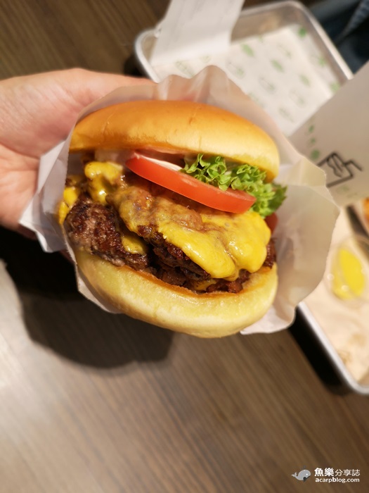 【新加坡美食】Shake Shack 紐約超人氣漢堡｜星耀樟宜機場美食 @魚樂分享誌