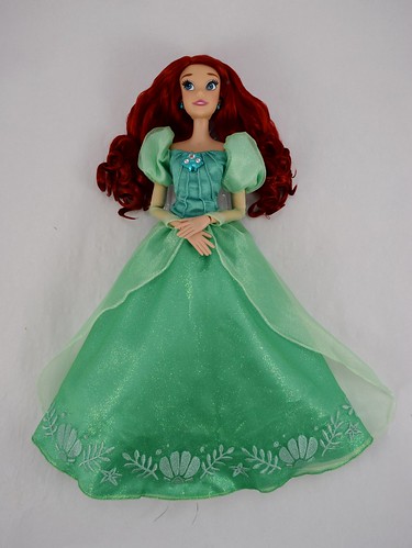 Disney Parks Diamond Castle Collection LIMITED EDITION 30 Anniversary Ariel Doll