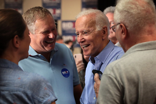 Joe Biden with supporters by Gage Skidmore, on Flickr