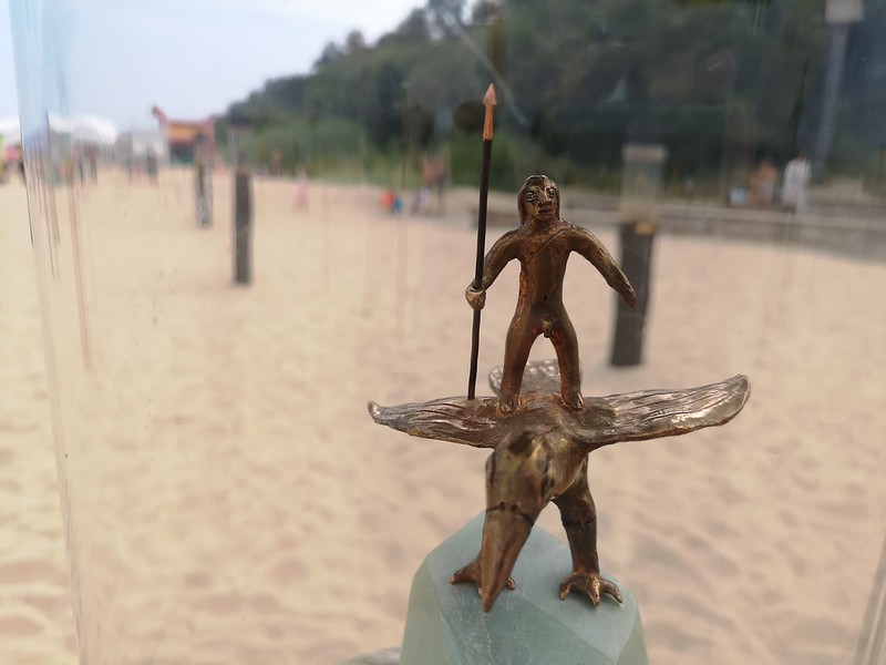 Miniature sculpture by Roberts Diners at Dzintari beach in Jurmala, Latvia. August 18, 2019<br/>© <a href="https://flickr.com/people/86617138@N00" target="_blank" rel="nofollow">86617138@N00</a> (<a href="https://flickr.com/photo.gne?id=48590526611" target="_blank" rel="nofollow">Flickr</a>)