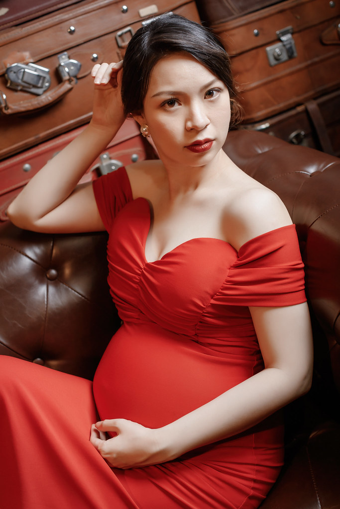 台南孕婦寫真｜少女心個性、性感時尚風格都能一次輕鬆駕馭