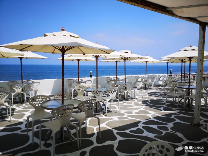 【新北金山】洋荳子咖啡館｜地中海風藍白小屋看海喝咖啡 @魚樂分享誌