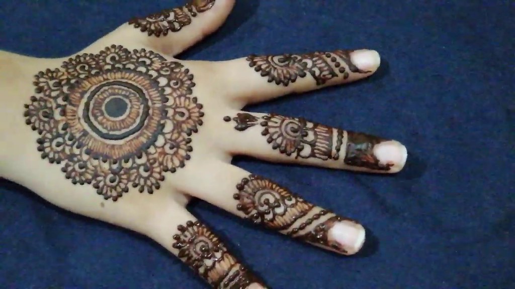 The World S Newest Photos Of Girls And Mehndi Flickr Hive Mind