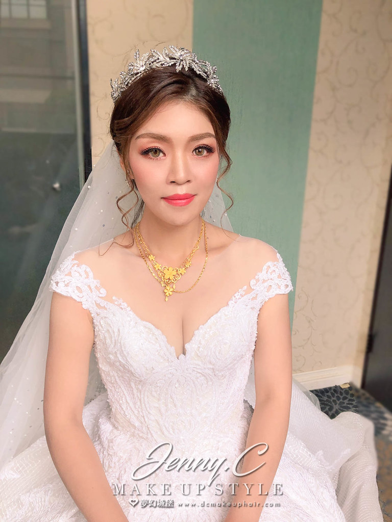 【新秘蓁妮】bride KIMI 結婚造型 / 台中鼎尚婚宴會館