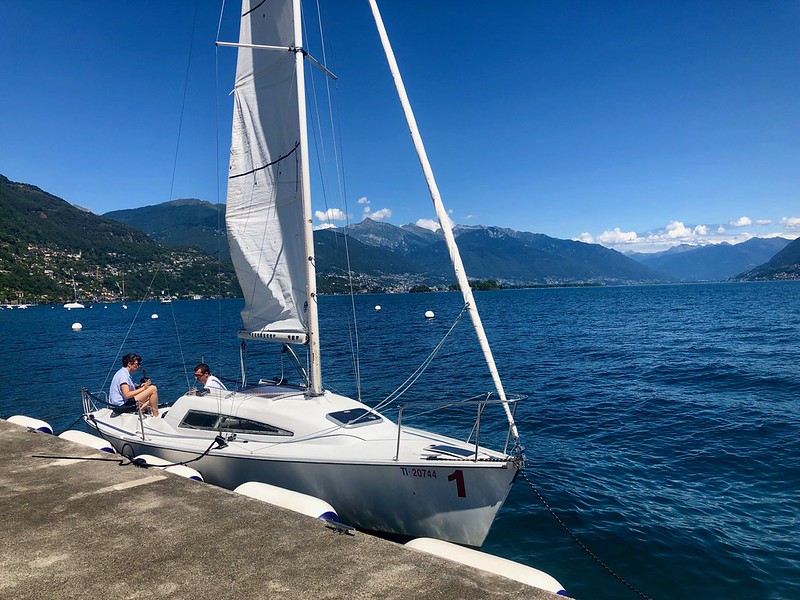 Segelschule Asconautica Bootsvermietung Motorboot Mieten Segeln Lago Maggiore Wakesurf Fahrschule Ascona Locarno 