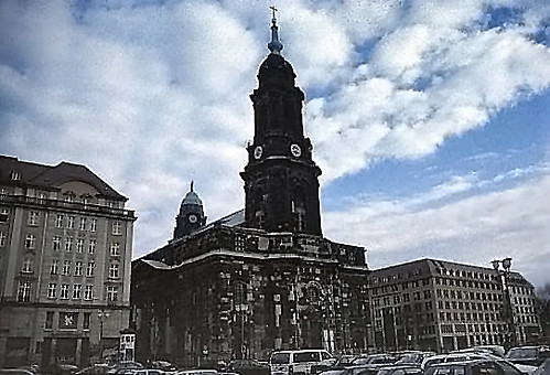 Dresden (15) Kreuzkirche • <a style="font-size:0.8em;" href="http://www.flickr.com/photos/69570948@N04/48763108163/" target="_blank">Auf Flickr ansehen</a>