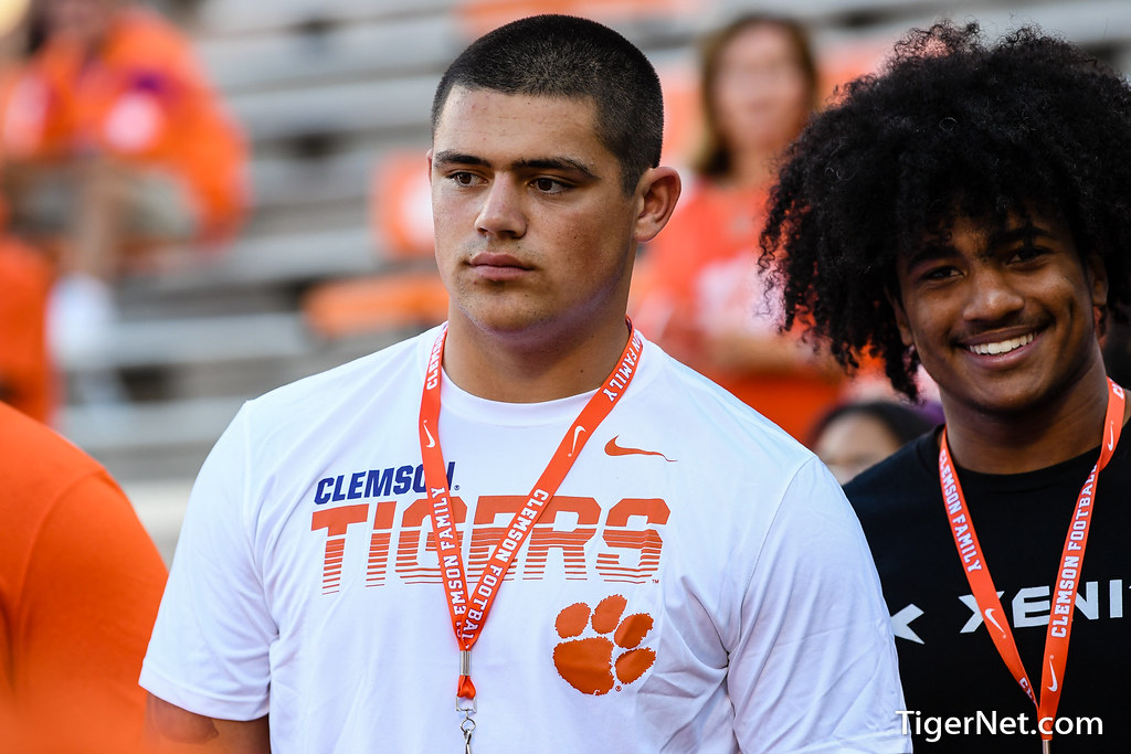 Clemson Recruiting Photo of Bryan Bresee and Sergio Allen
