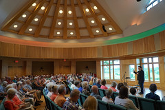 Resident Composer David Ludwig conducts his Inside Pitch Lecture series at All Souls Interfaith Gathering in Shelburne • <a style="font-size:0.8em;" href="http://www.flickr.com/photos/184953769@N08/48876405566/" target="_blank">View on Flickr</a>