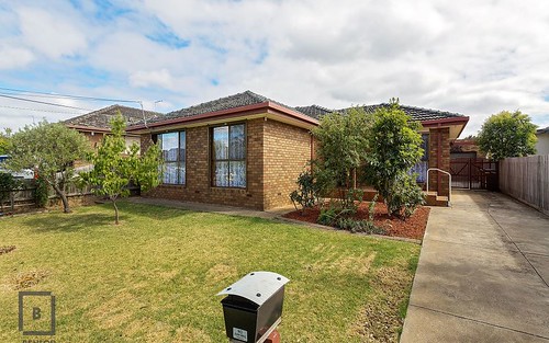 12 First Avenue, Hoppers Crossing VIC 3029