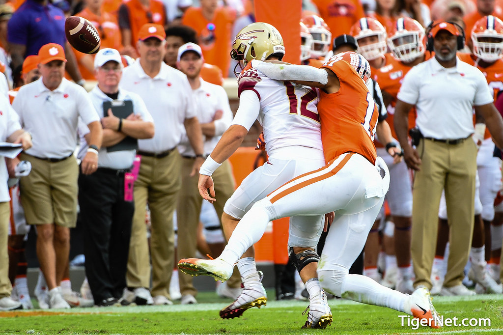 Clemson Football Photo of Isaiah Simmons and Florida State