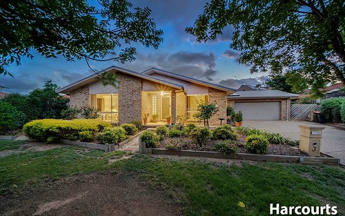 3 Knoll Place, Palmerston ACT