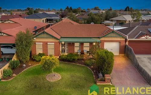 10 Honeysuckle Place, Hoppers Crossing Vic