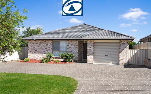 1/125 Glengarvin Drive, Oxley Vale NSW 2340