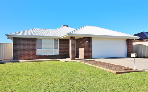 34 Madden Drive, Griffith NSW 2680