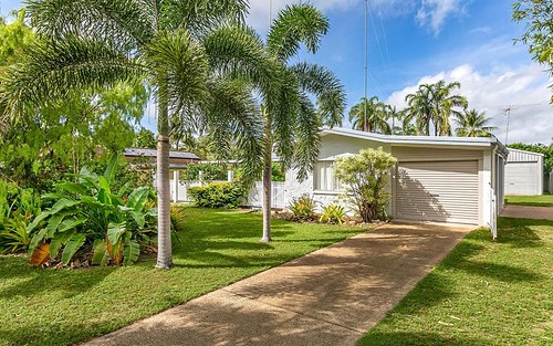3 Carbeen Close, Holloways Beach QLD 4878