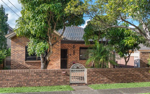 195 Queen St, Concord West NSW 2138
