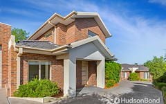 2/11 Albany Place, Bulleen VIC
