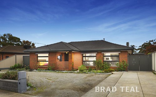 18 Welcome Road, Diggers Rest VIC 3427