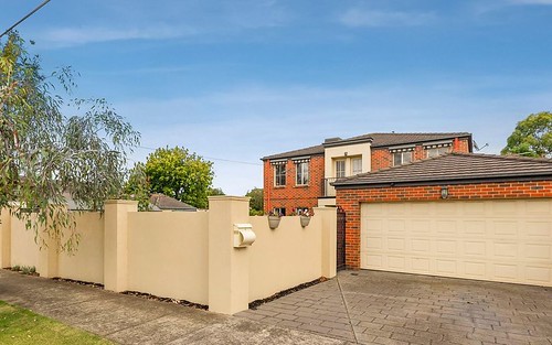 111 Victor Rd, Bentleigh East VIC 3165