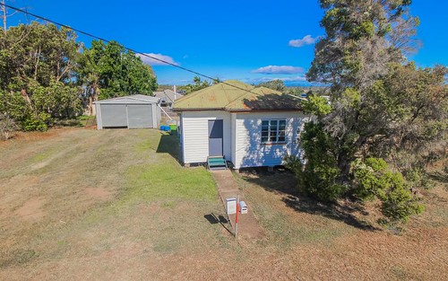 16 Hayes Street, Raceview QLD