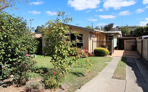 74 Anglesey St, Seymour VIC 3660