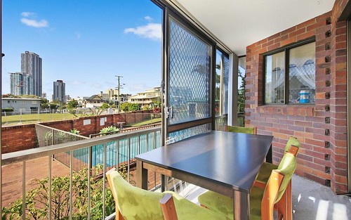 2/79 Queen Street, Southport QLD 4215