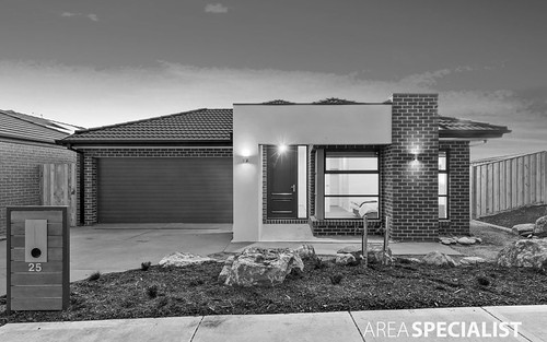 25 Travellers Street, Diggers Rest VIC 3427