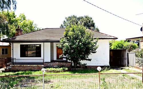 34 Forbes Street, Muswellbrook NSW 2333