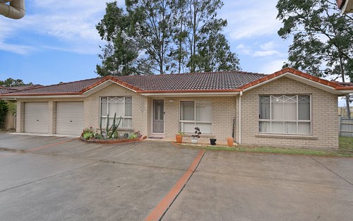 12/2a Justine Parade, Rutherford NSW