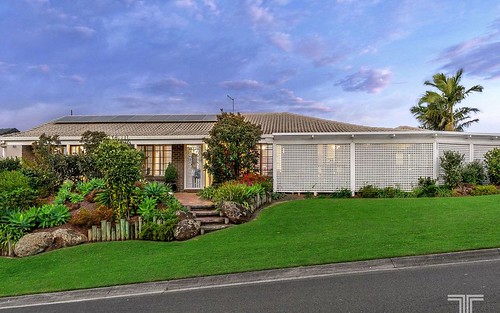 10 Stanmere Street, Carindale QLD 4152