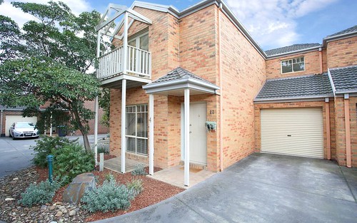 4/19 Sovereign Place, Wantirna South Vic 3152