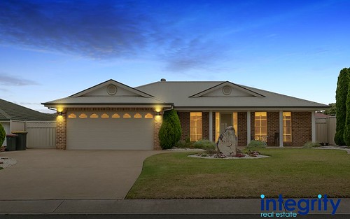 20 Maxwell Crescent, Sanctuary Point NSW 2540