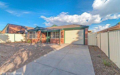 9D Rokewood Crescent, Meadow Heights VIC 3048