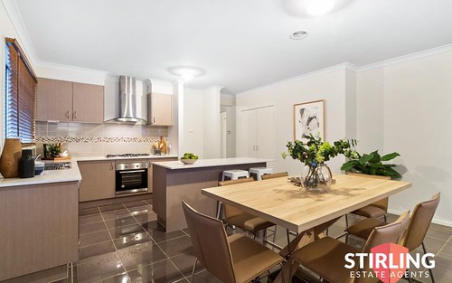 7 San Fratello Street, Clyde North VIC 3978