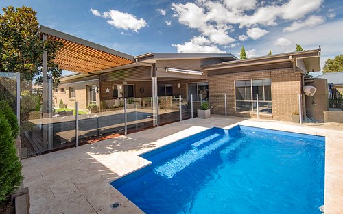 27 Phyllis Frost St, Forde ACT 2914