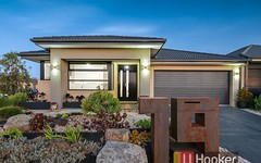 19 Calabrese Circuit, Clyde North VIC