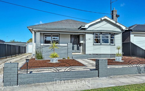 54 Water St, Brown Hill VIC 3350