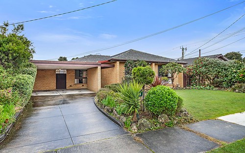 4 Kingloch Pde, Wantirna VIC 3152