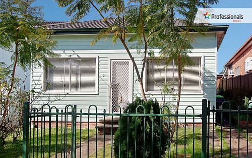8 Chalmers St, Belmore NSW 2192