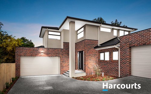 2/2 Saxby Court, Wantirna South VIC 3152