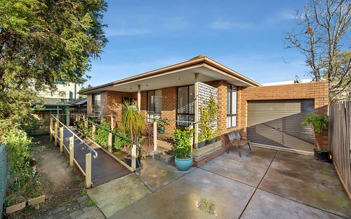 2/15 Downs Street, Pascoe Vale VIC 3044