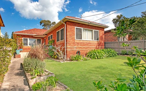 37 Frenchs Forest Rd, Seaforth NSW 2092
