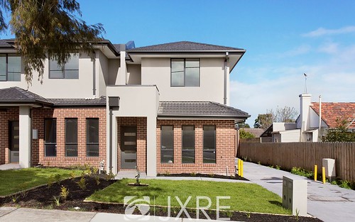 2/8 Keith St, Oakleigh East VIC 3166