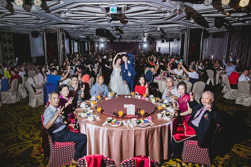 婚禮攝影 [慶勳❤芷妤] 訂結之囍@台中潮港城國際美食館