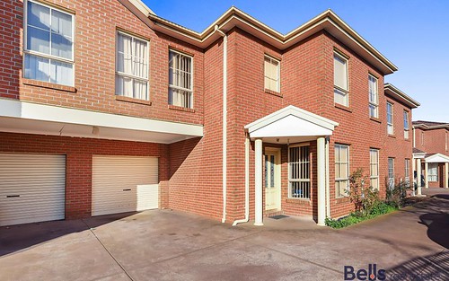 4/10 Ridley Street, Albion VIC